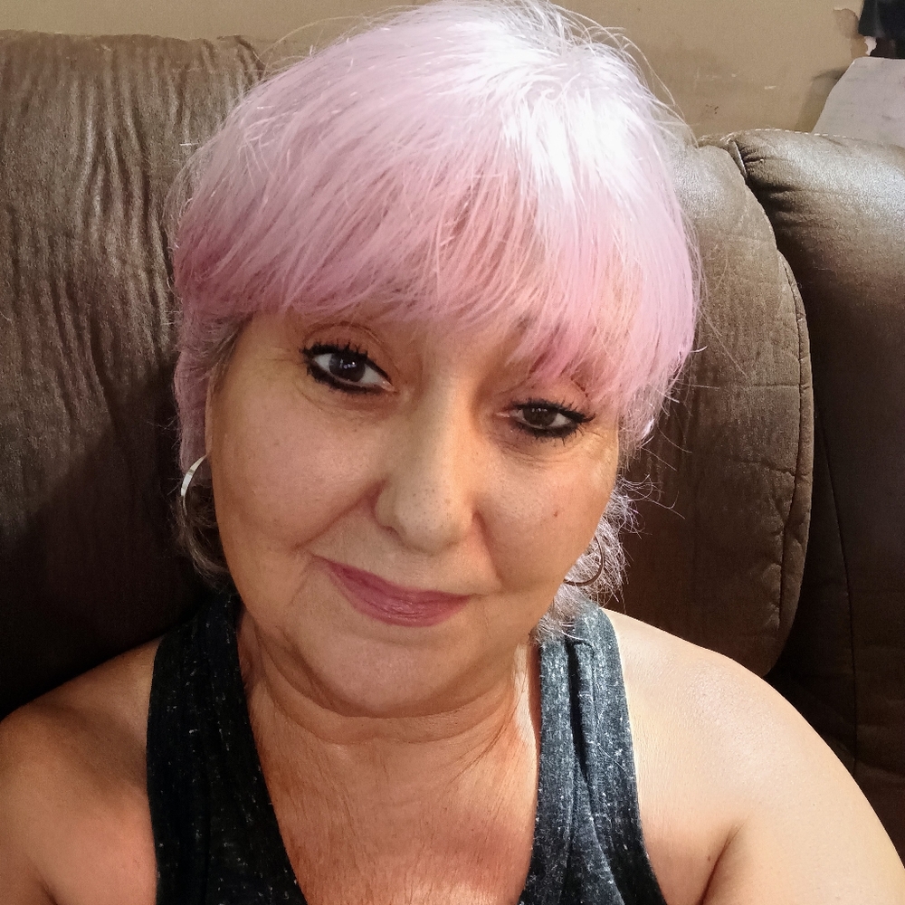 Meet your Posher, Sondra